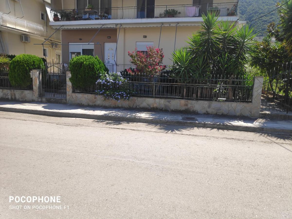 Κεντρικό, Άνετο Και Ζεστό Διαμέρισμα Kamena Vourla Exteriör bild