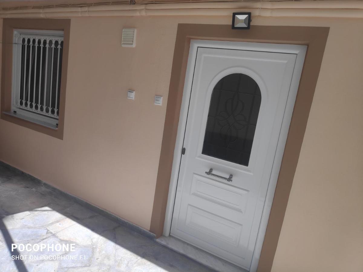 Κεντρικό, Άνετο Και Ζεστό Διαμέρισμα Kamena Vourla Exteriör bild